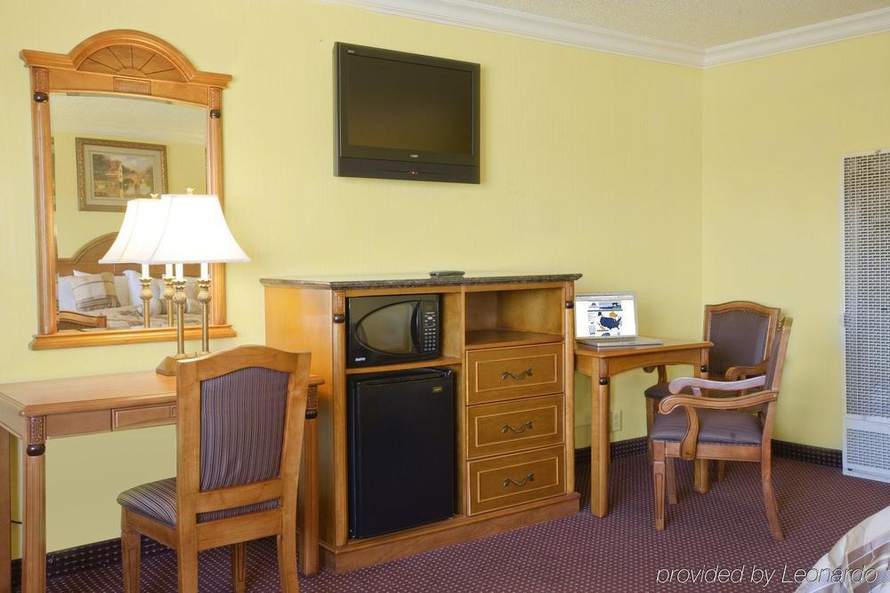 Muir Woods Lodge Mill Valley Room photo