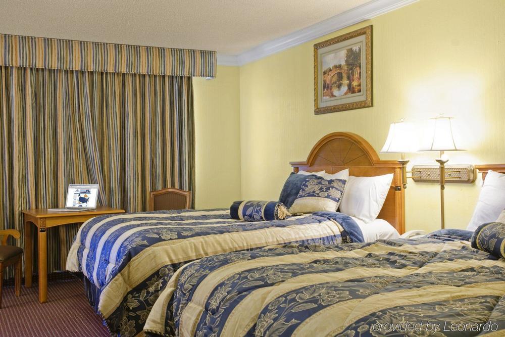 Muir Woods Lodge Mill Valley Room photo